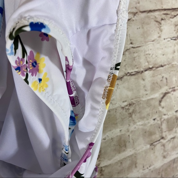 NWT Cupshe white floral one piece swimsuit medium - Picture 6 of 8